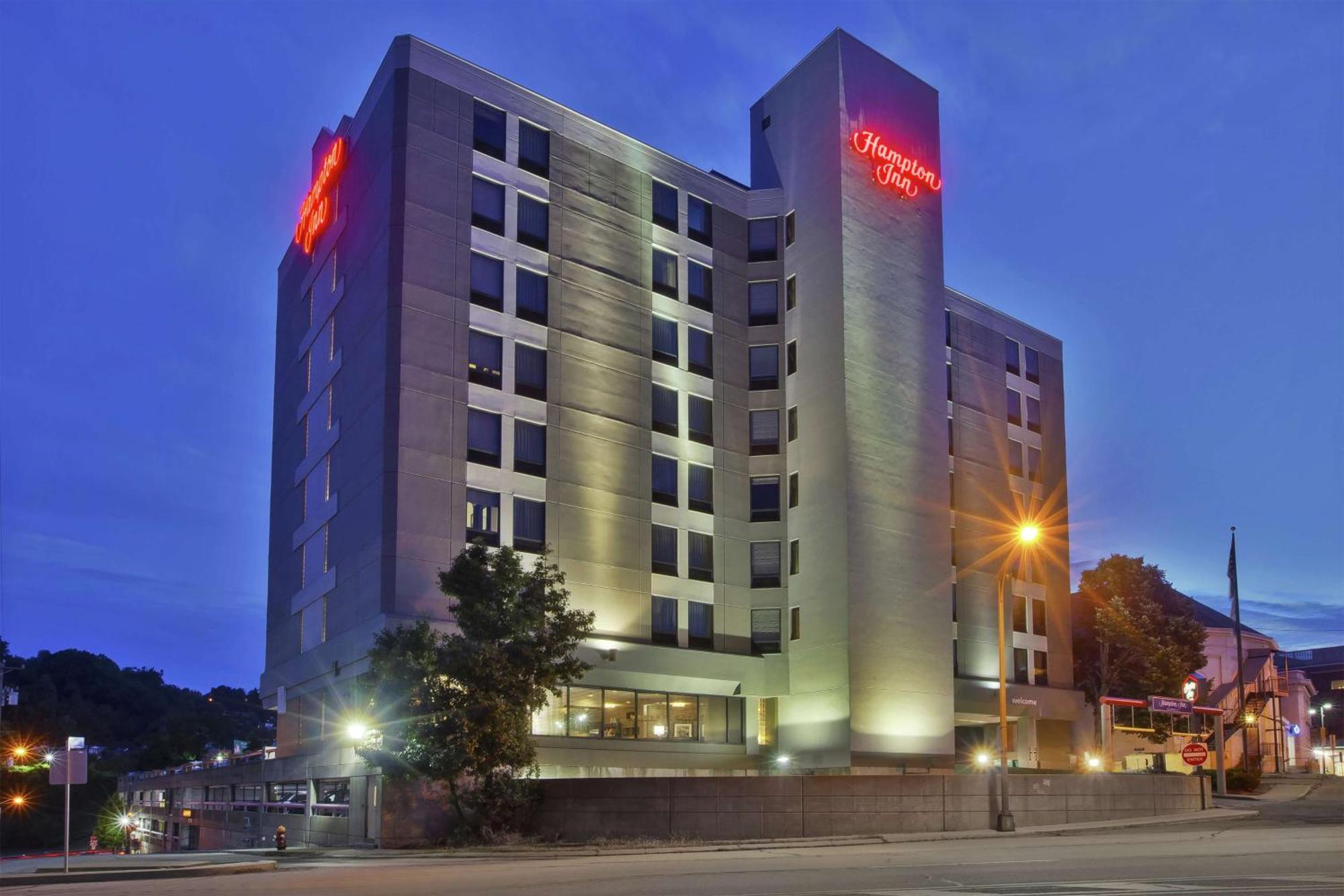 Hampton Inn Pittsburgh University Medical Center Exterior photo