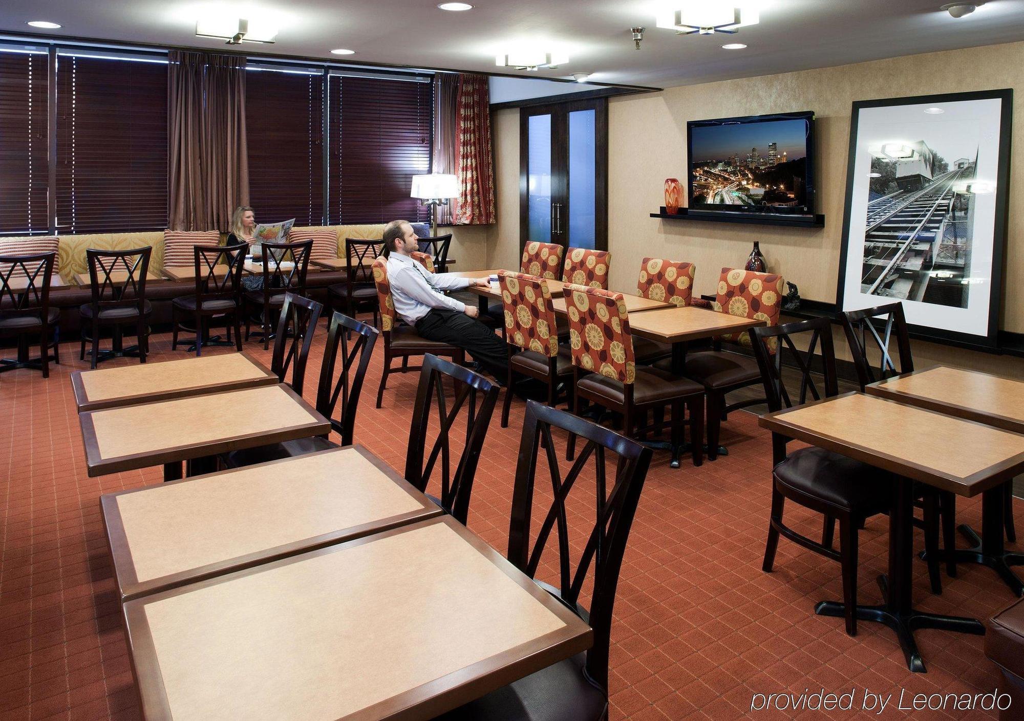 Hampton Inn Pittsburgh University Medical Center Exterior photo